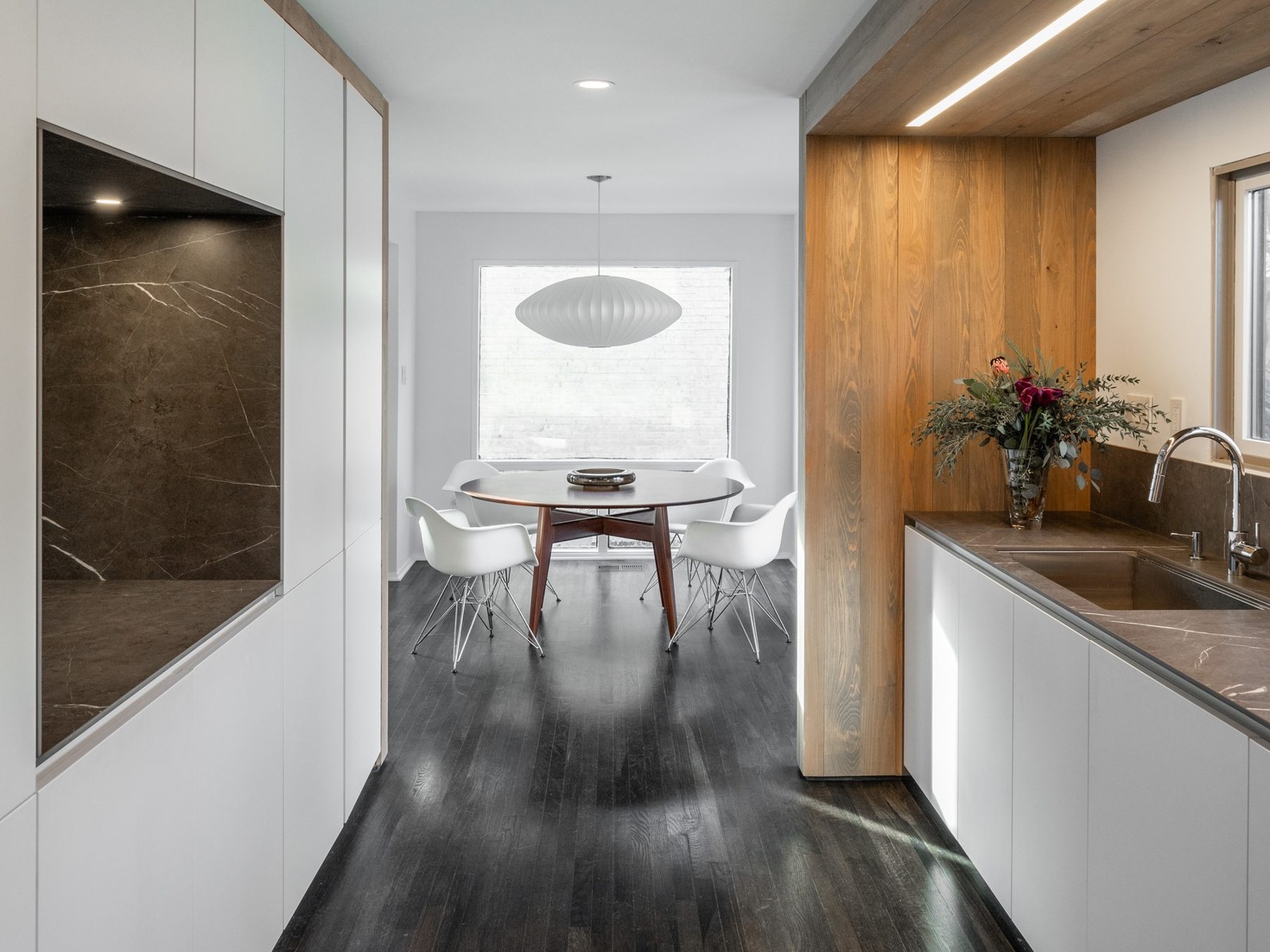 The same galley, looking through to the dining room